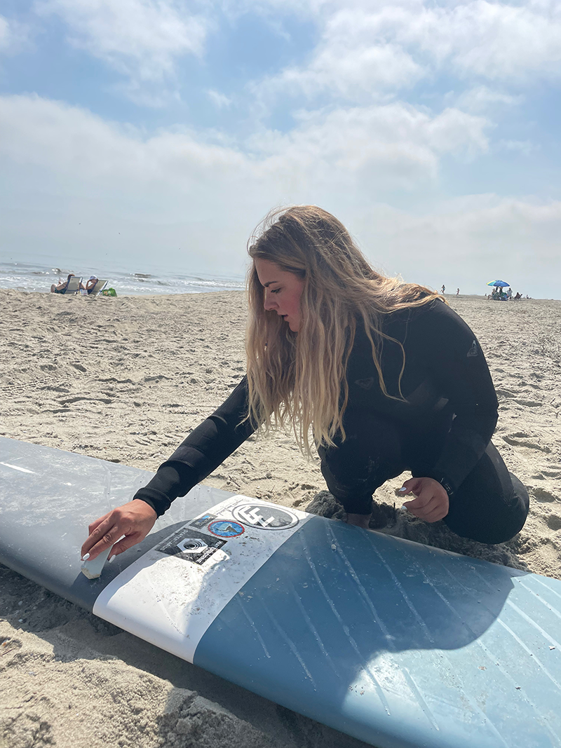 wax_surfboard