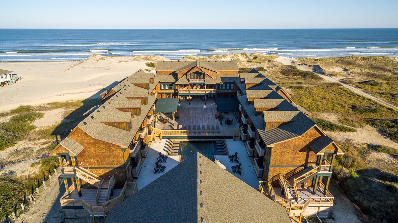 From Intimate to Full-Scale Gatherings: Plan Your Outer Banks Dream Wedding