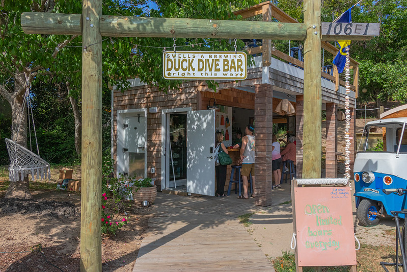 Duck Dive Bar