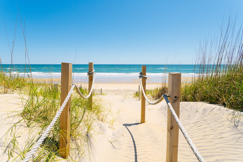 Carolina Dunes: Your Outer Banks Escape