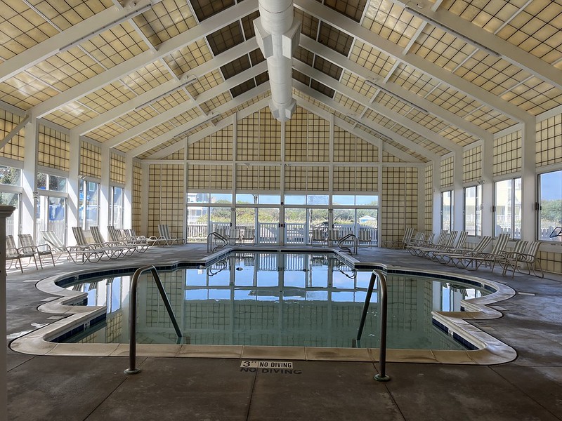 duck landing indoor pool