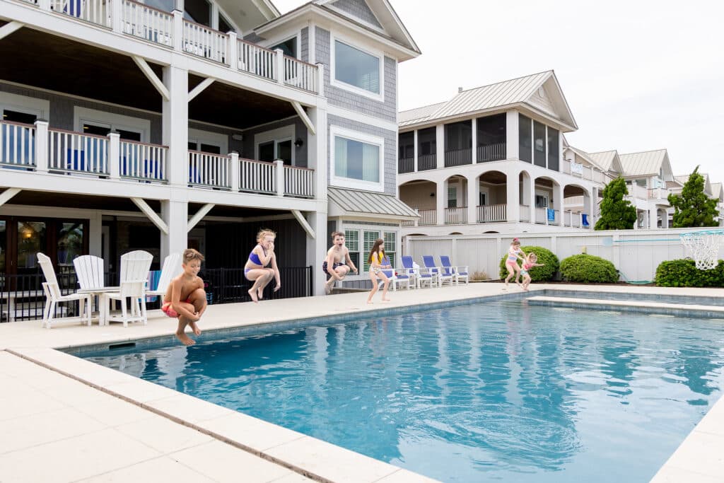 Kid Friendly Pools & Activities